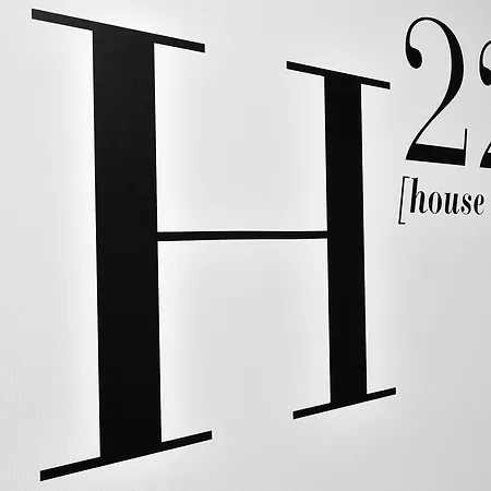 House 22 Longstay